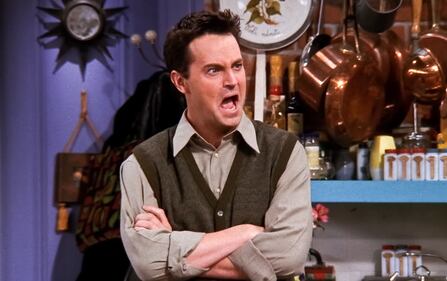 Dal successo di Friends al tunnel delle dipendenze: la carriera di Matthew Perry 11