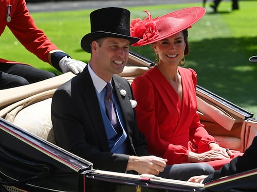 "Le ricostruzioni possono variare": William e Kate dietro la frase contro i Sussex?