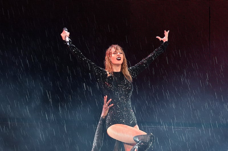 Taylor Swift, sexy a Sidney 4