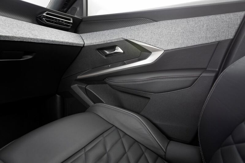 Nuova Peugeot 3008, guarda tutte le foto 25