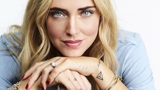L'acqua della Ferragni? Ora arriva l'interrogazione parlamentare in Senato