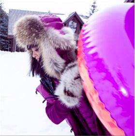 Rihanna, festa sulla neve per i 26 anni 9