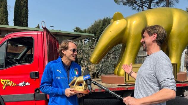 Tapiro gigante per Mancini. E lui reagisce così