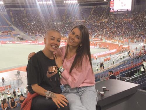 Claudia Lai all'Olimpico con la moglie di Dzeko