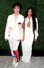 Kim Kardashian, gli scatti sexy 10