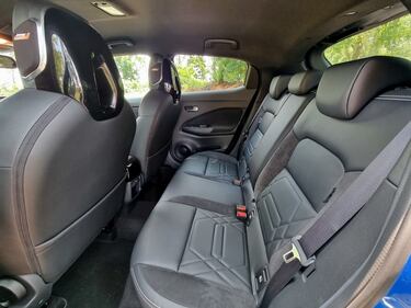 Nissan Jukel Hybrid prova su strada: guarda le foto 16