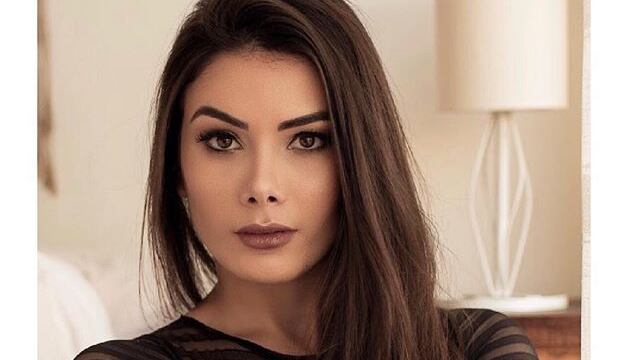 Ana Karoline Nazario esce allo scoperto: è lei la nuova fiamma di Romario