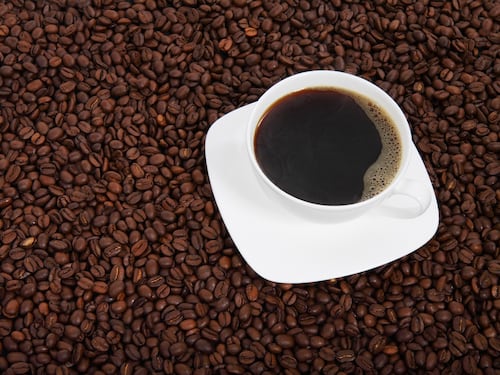Bere caffè riduce il rischio di demenza senile