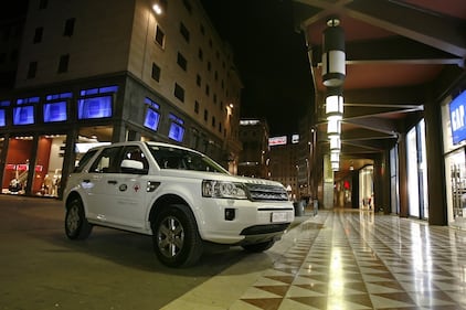 Land Rover e Croce Rossa, strade di solidarietà 8