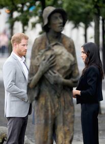 Meghan Markle, tra sorrisi e impegni ufficiali 4