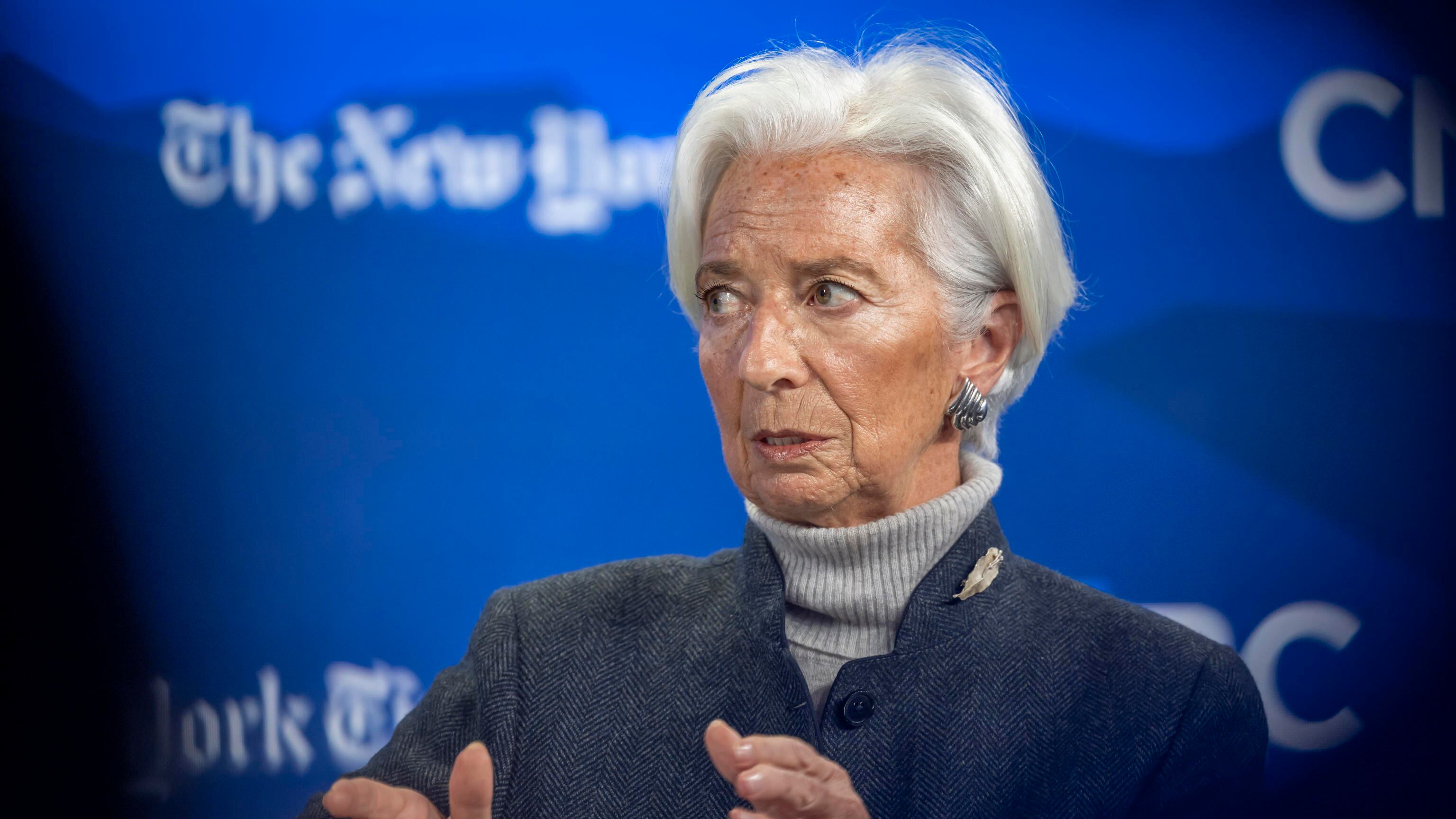 "Lascerà prima della fine del mandato". Le rivelazioni del Financial Times su Christine Lagarde