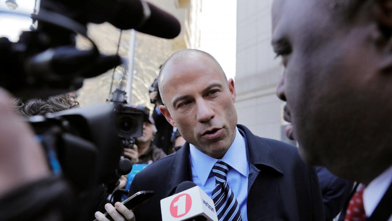Il legale di Stormy Daniels: "Sfiderò Trump alle elezioni del 2020"