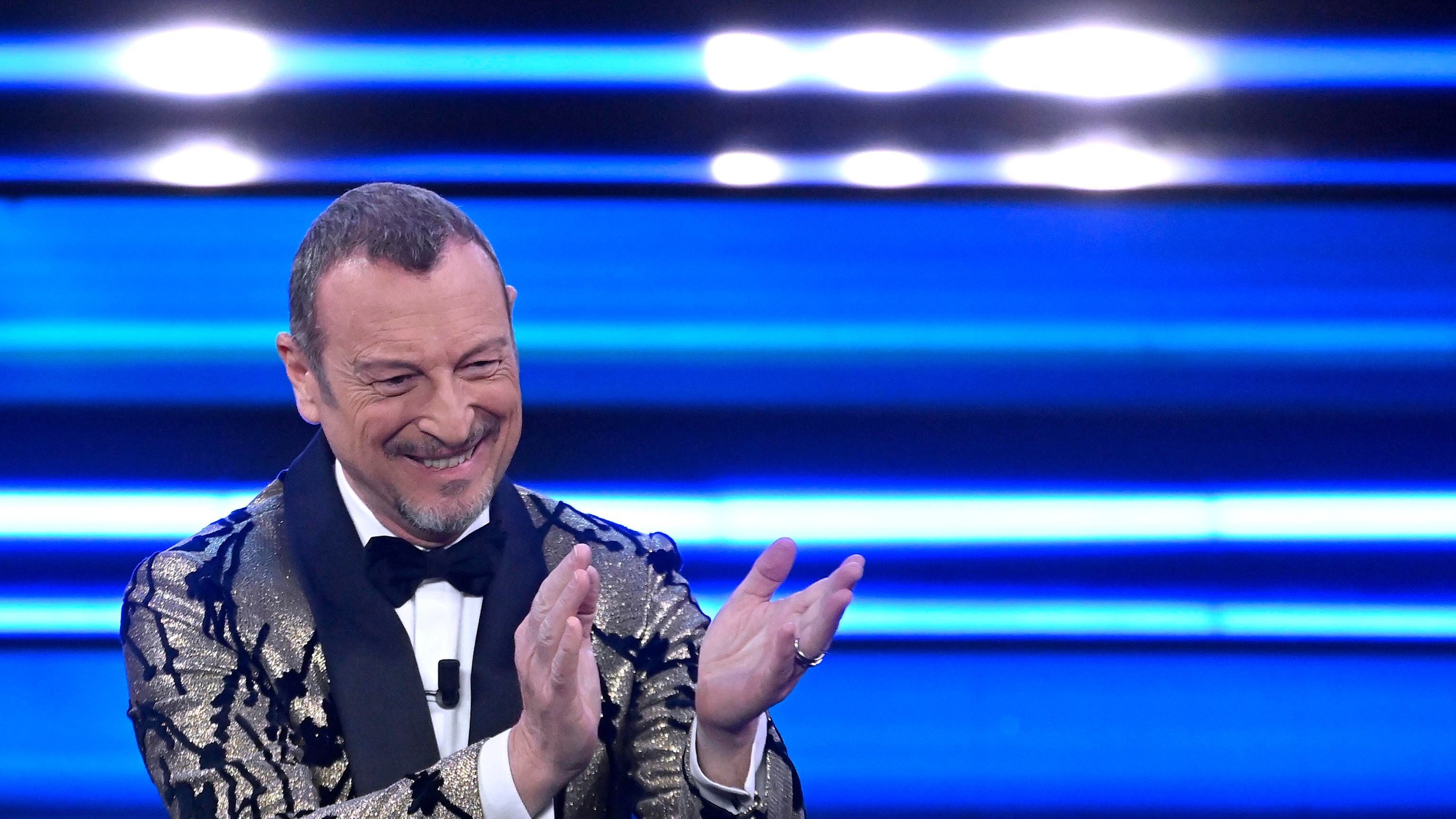 "Non è mai successo prima". Amadeus pensa già a Sanremo 2024