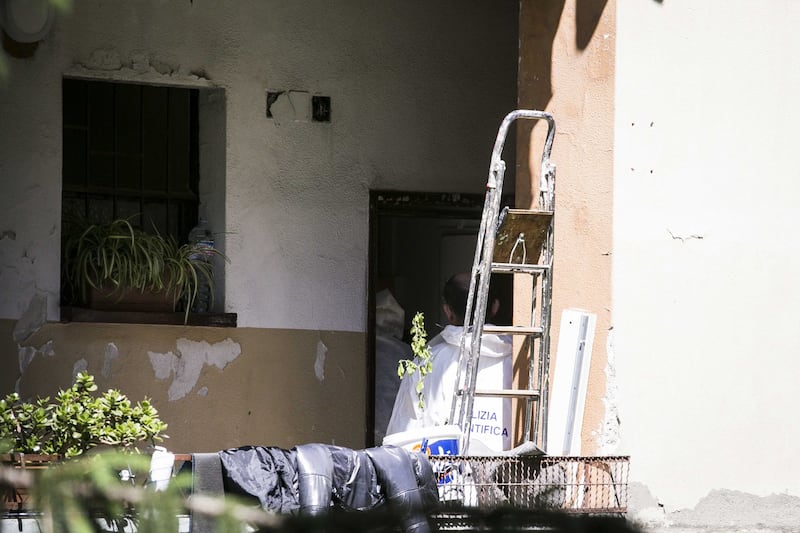 Milano, le immagini della casa del bimbo di due anni trovato morto 7