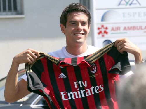 Il ritorno di Kakà a Milano: tifosi rossoneri in visibilio