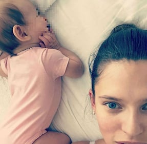 Scollatura sensuale per Bianca Balti 4