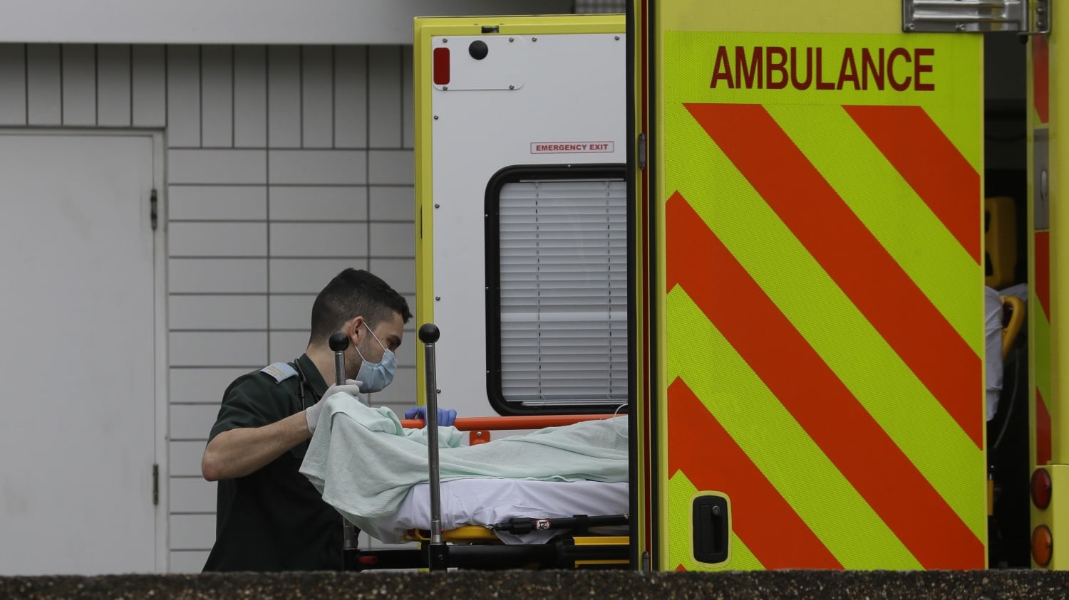California, non ricoverato perché senza assicurazione medica: 17enne muore