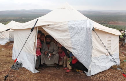 Siria, campo profughi al confine 5