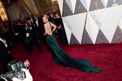 Oscar 2016: tutti i look dal red carpet 49