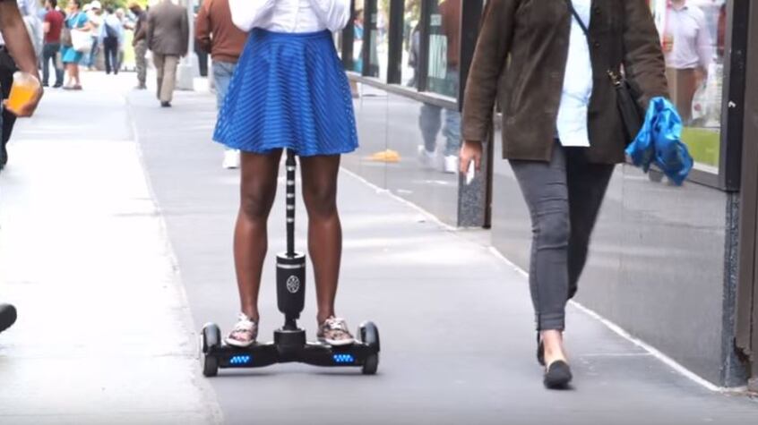 "Dildo hoverboard", l'oggetto per camminare e raggiungere l'orgasmo