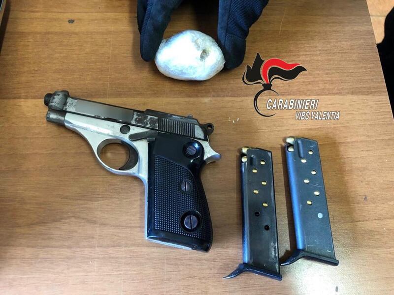 Vibo Valentia, l'operazione antidroga dei carabinieri 7