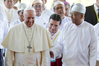 Il viaggio del Papa in Myanmar 16