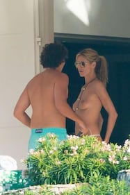 Heidi Klum, sexy topless a quarant'anni 5