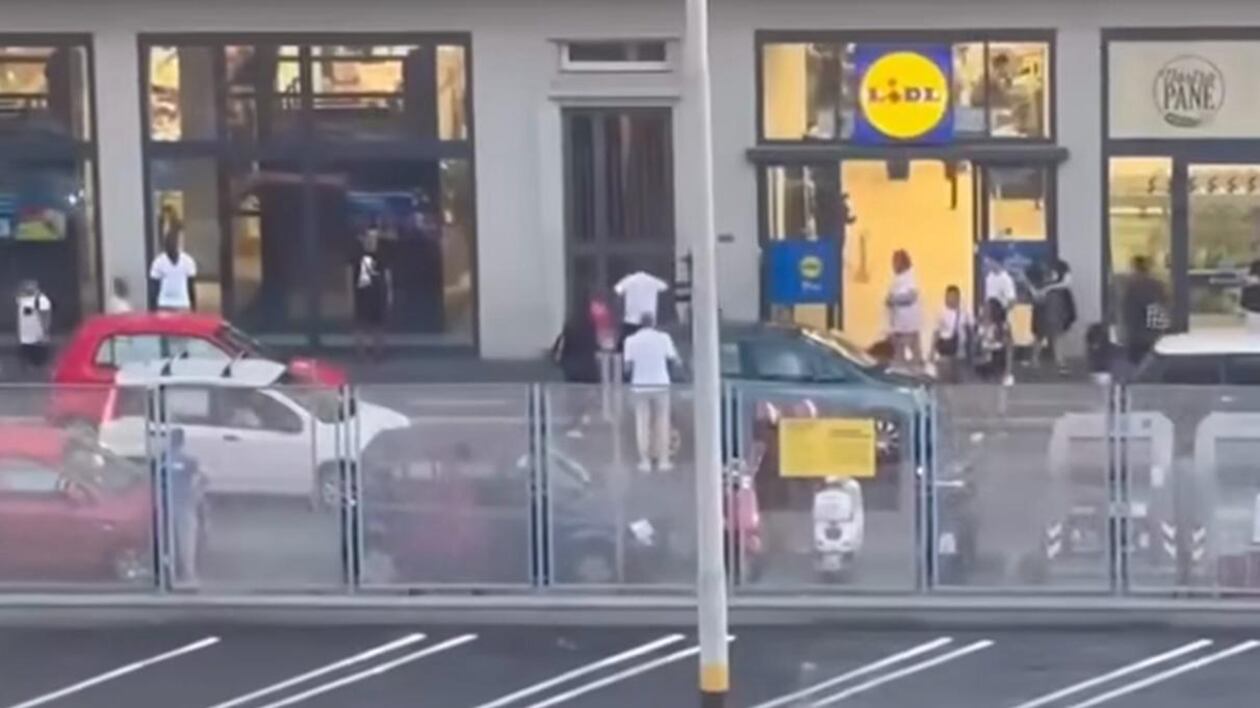 Scontro Firenze migranti