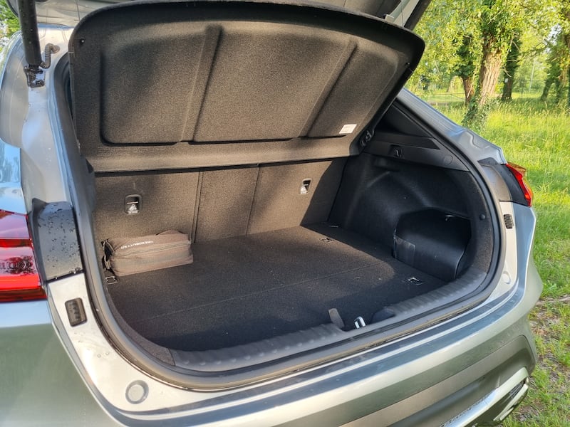 Kia XCeed PHEV: guarda le foto del crossover plug-in 12