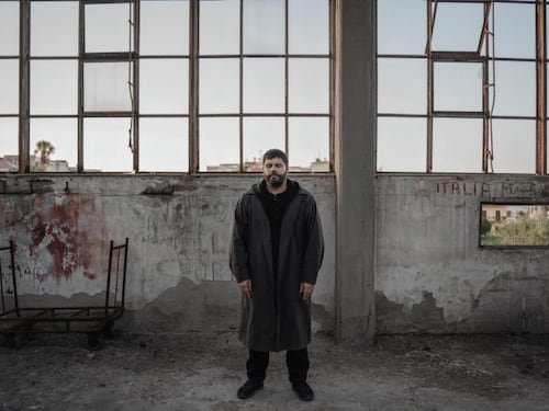 Salvatore Esposito, il divo di Gomorra si è sposato: le foto sui social con la compagna Paola
