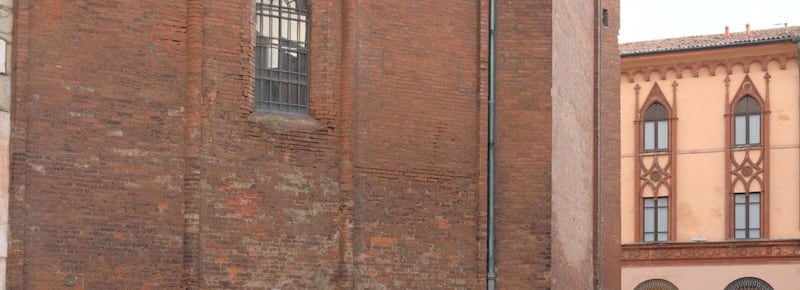 Maltempo, tromba d’aria si abbatte su Cremona: 43 feriti, crolla una guglia del Duomo