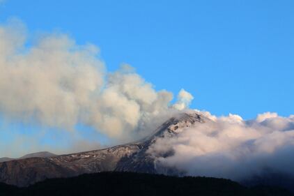 Le spettacolari immagini dell'Etna 6