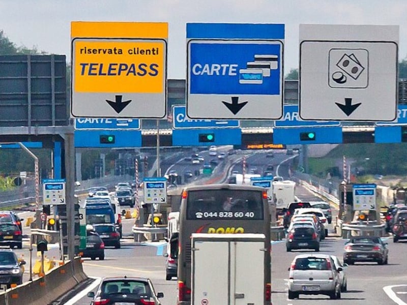 Autostrade, il pedaggio cambia pelle: con il Free Flow niente sbarre, ma il conto va saldato entro 15 giorni