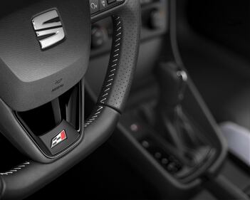Cupra, 280 cv per la Seat Leon più caliente 4