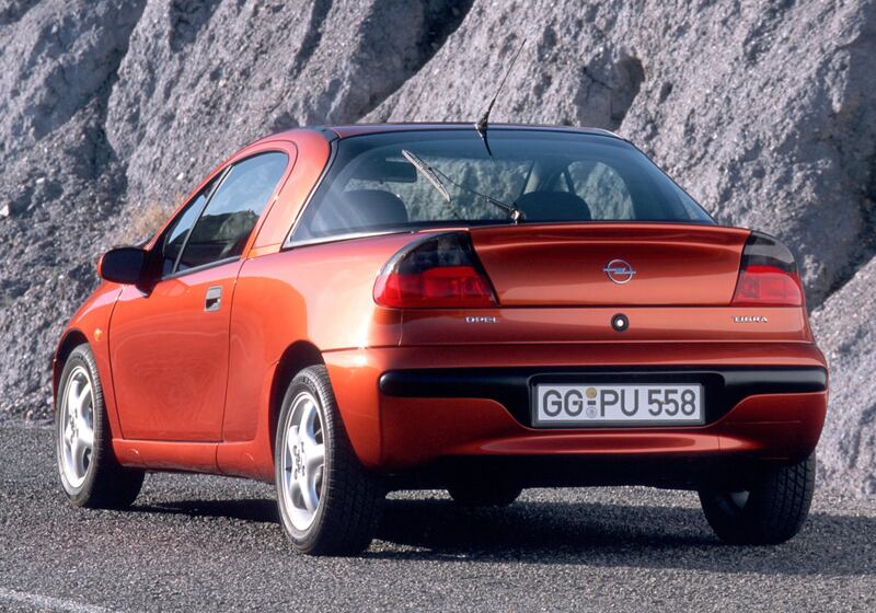 Opel Tigra, guarda la gallery 1