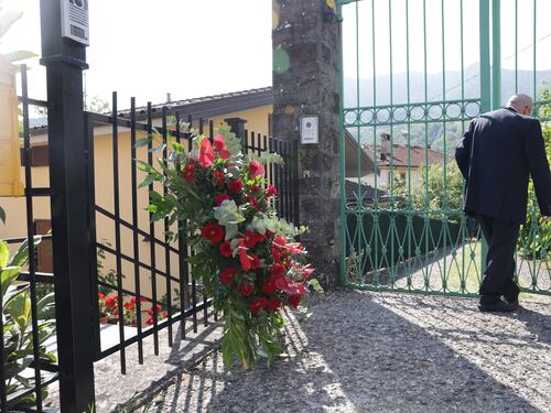 Le immagini delle esequie private