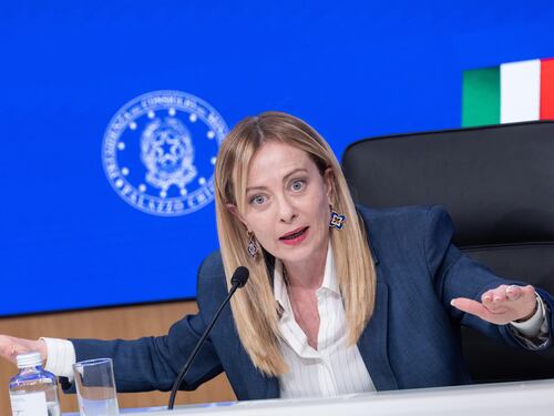 Decreto lavoro, incentivi per le assunzioni degli under 35 e garanzie ai giovani sul salario minimo