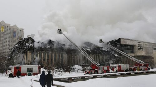 Biblioteca storica a fuoco a Mosca 2