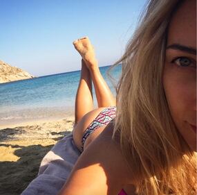 Cristel Carrisi, sexy figlia d'arte 2