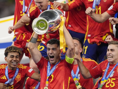 La Spagna piega 2-1 l’Inghilterra e torna campione d’Europa: in gol Williams e Oyarzabal