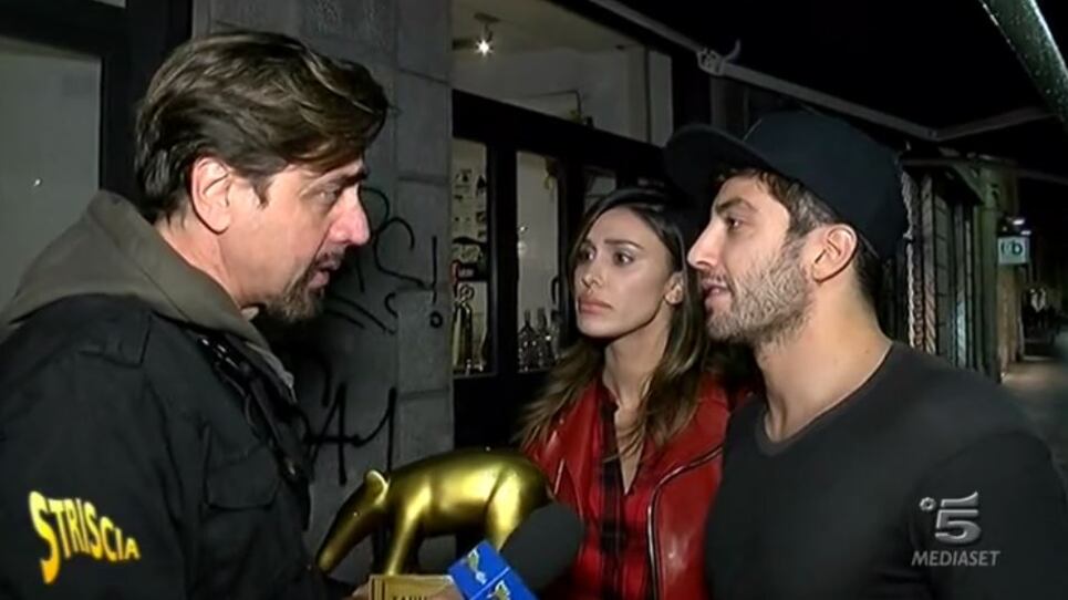 Striscia la notizia, Belen e Iannone attapirati: "Quelle cose non si fanno prima della gara"