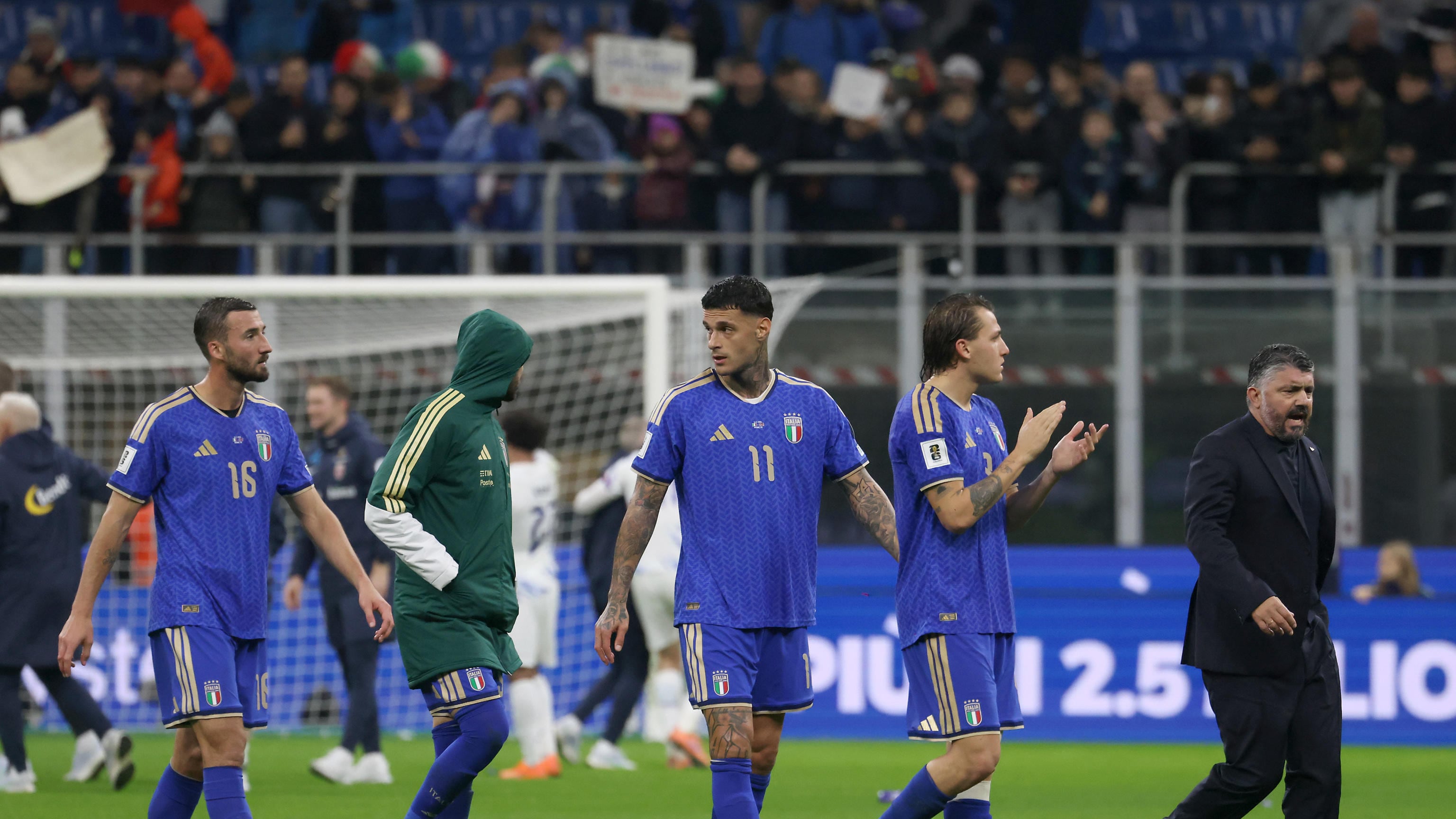 Alla prossima! Questo football con l'autotune