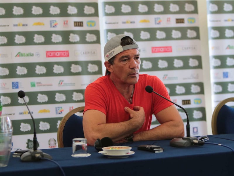 Antonio Banderas, la confessione dopo l’infarto: “È stata la cosa migliore che mi sia mai capitata”