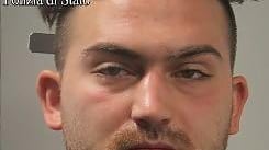 Bastonate all'agente, arrestato il No Expo