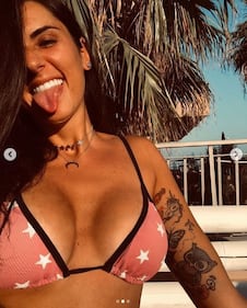 Valentina Vignali, costume sexy su Instagram 5