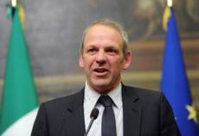 Karl Zeller (Gruppo per le Autonomie) ha votato NO