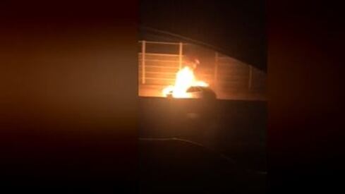 Auto in fiamme sulla A4: in salvo l'automobilista