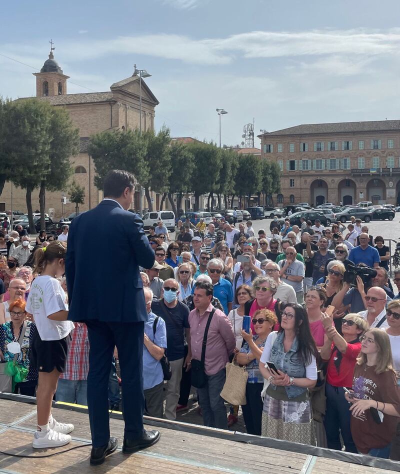 Il tour elettorale e il "vuoto" attorno a Giuseppe Conte 1