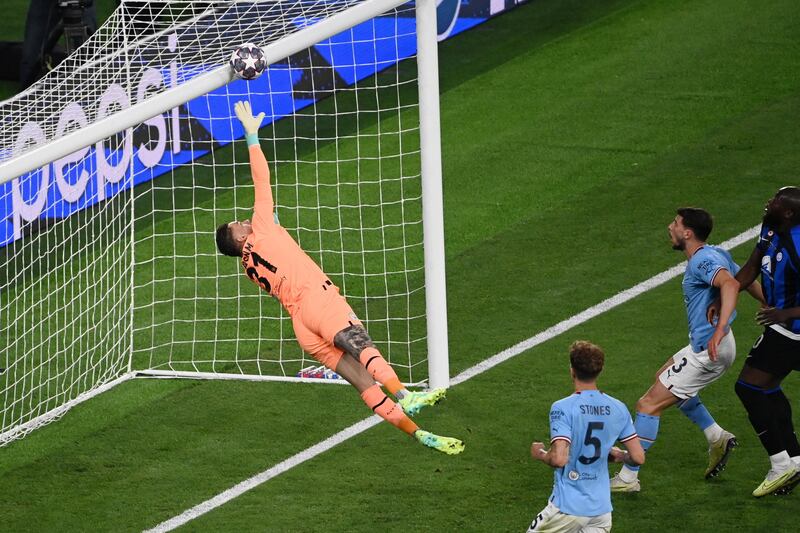 Ederson Dimarco Man City Inter