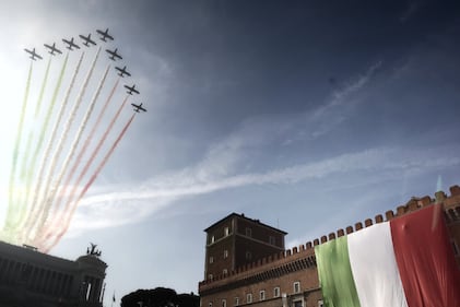 La sfilata delle Forze armate 13